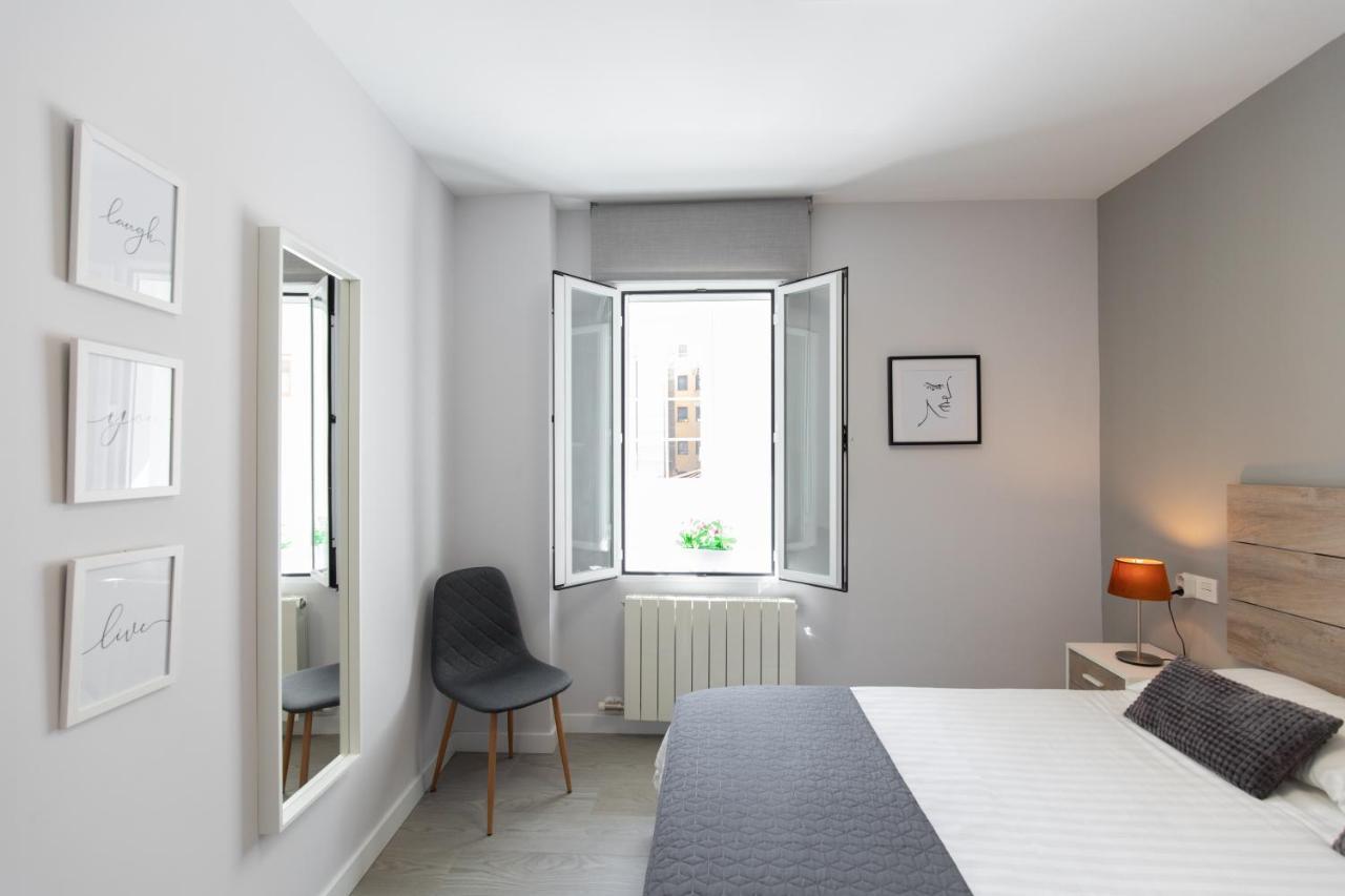 Apartamento Foro Romano Zaragoza Exteriör bild